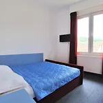Lav 3*