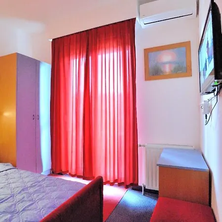 Hotell Lav