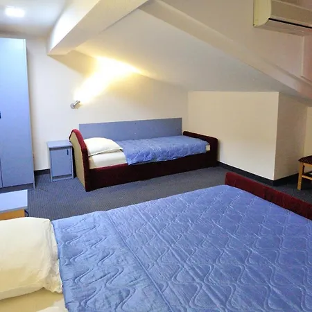 Hotell Lav