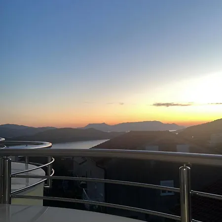 Lav Szálloda Neum
